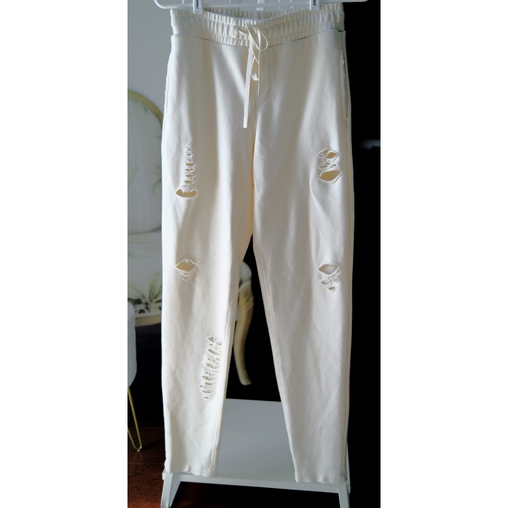 Alo Yoga Ripped Sweatpants, Pristine/Distressed